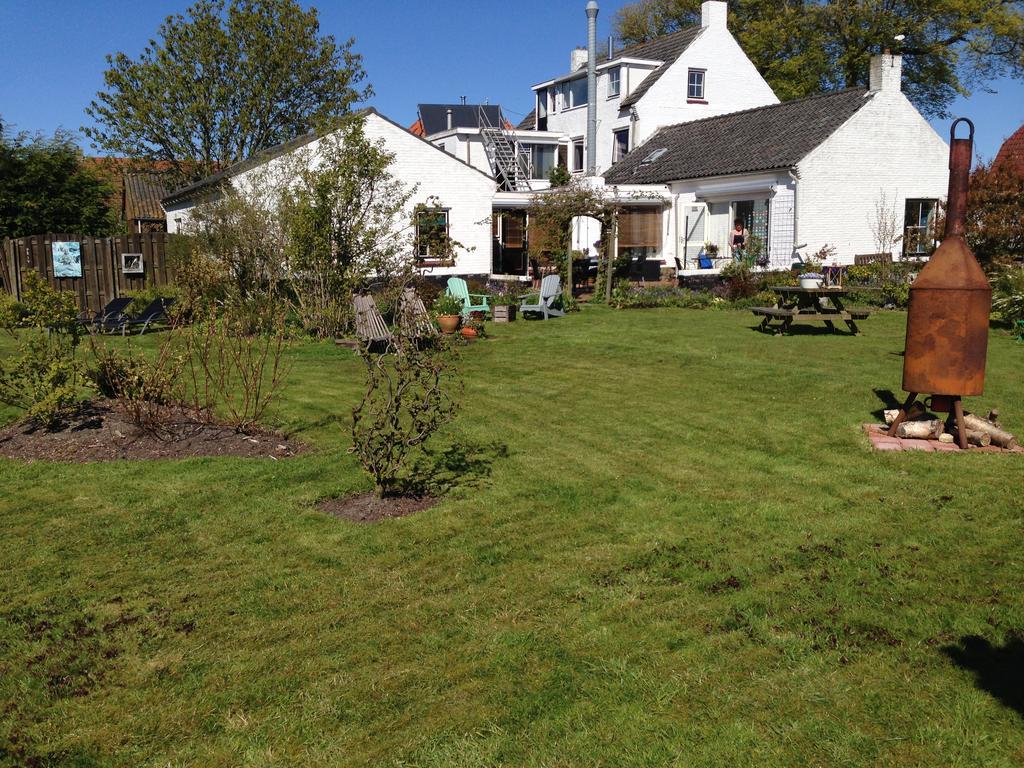 In De Witte Handt Midsland Exterior photo