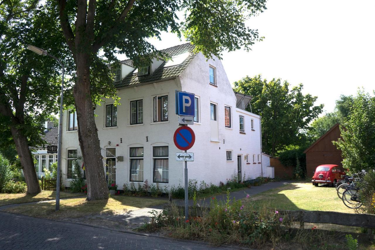 In De Witte Handt Midsland Exterior photo